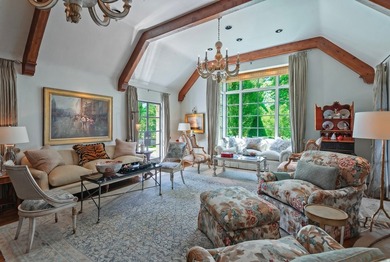 Timeless architecture, thoughtful modernization, and an - photo 19