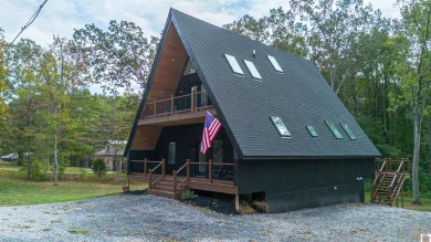 Lake Home For Sale in Benton, Kentucky