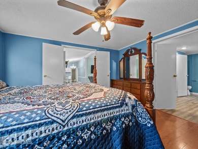 Affordable coastal living just minutes from Emerald Isle! This - photo 22