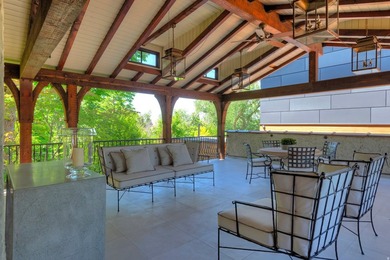 Timeless architecture, thoughtful modernization, and an - photo 23