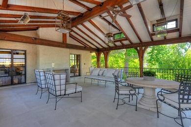 Timeless architecture, thoughtful modernization, and an - photo 24