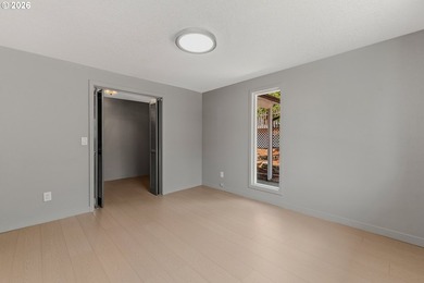 Like new home with a lower interest rate payment! Seller willing - photo 34