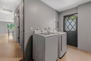 Like new home with a lower interest rate payment! Seller willing - photo 35