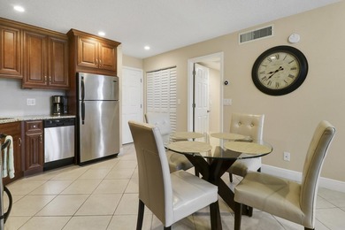 Beautifully renovated and offered Turnkey, this fully furnished - photo 12