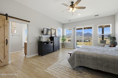 Stunning views in front and Back, fully fenced on 2.1 acres! - photo 18