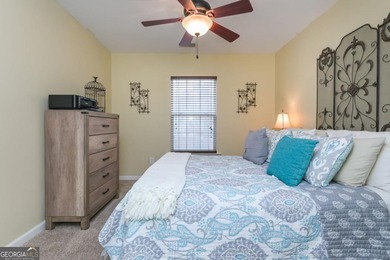 Welcome Home! Come see this well maintained End Unit Townhome in - photo 26