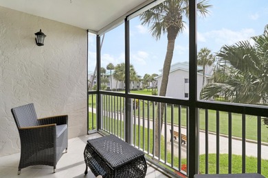 Beautifully renovated and offered Turnkey, this fully furnished - photo 26
