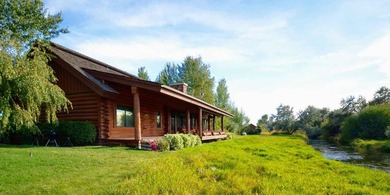 North Renegade Ranch features 464+/- deeded acres and over a - photo 7