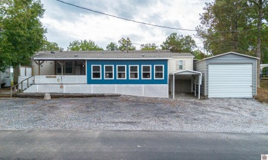 Lake Home For Sale in Benton, Kentucky