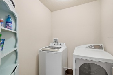 Short Sale. BRING ALL OFFERS! This beautiful home is perfectly - photo 42
