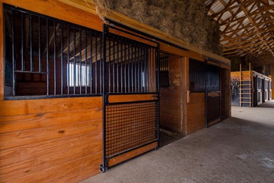 Welcome to a rare and remarkable property that combines country - photo 43