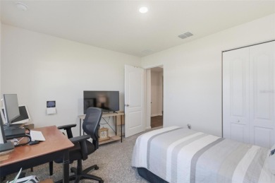 Short Sale. BRING ALL OFFERS! This beautiful home is perfectly - photo 45