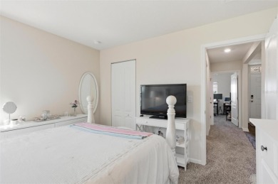 Short Sale. BRING ALL OFFERS! This beautiful home is perfectly - photo 50