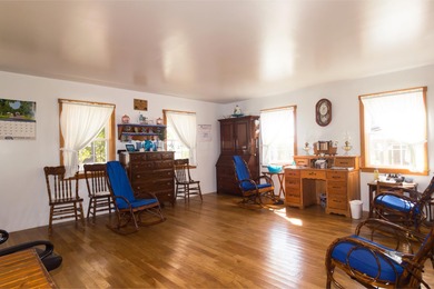 Welcome to a rare and remarkable property that combines country - photo 55