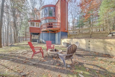 Lake Home For Sale in Bushkill, Pennsylvania