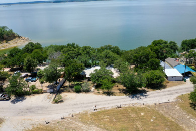 Lake Bridgeport Home For Sale in Lake Bridgeport Texas