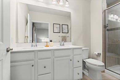Welcome to this beautifully maintained 2021-built home offering - photo 16