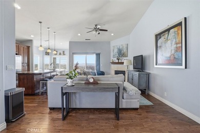 Single-level living, panoramic hill views, privacy, and - photo 15