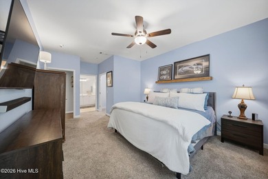 Welcome home to this bright and spacious 3-bedroom, ground-floor - photo 22