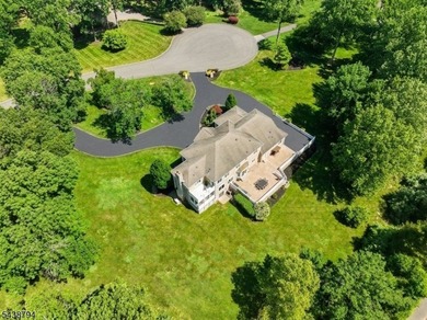 Experience luxury living in the prestigious Stanton Ridge Golf & - photo 4