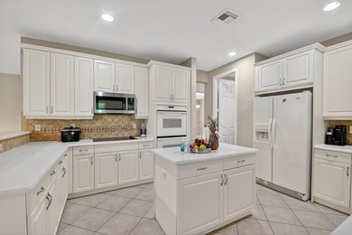RARE FIND IN SAVANNAH ESTATES! Exceptional 7BR/5BA home on - photo 5