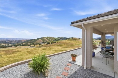 Single-level living, panoramic hill views, privacy, and - photo 40