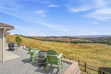 Single-level living, panoramic hill views, privacy, and - photo 43