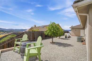 Single-level living, panoramic hill views, privacy, and - photo 44