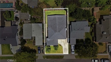 This four bedroom, three bathroom home has been remodeled and - photo 46