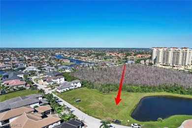 (private lake, pond, creek) Lot For Sale in Cape Coral Florida