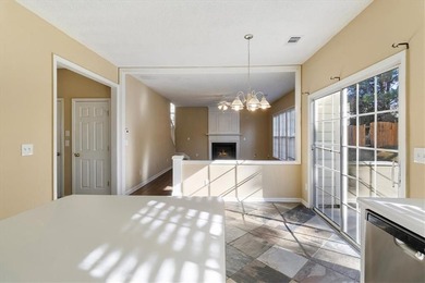 Discover your dream home in Woodstock, Georgia! This stunning - photo 11