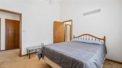 Welcome to lake life at an affordable price! This fully