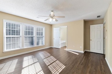 Discover your dream home in Woodstock, Georgia! This stunning - photo 17