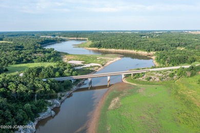 These Mark Twain Lake acreage lots are located along the - photo 22