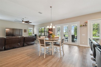 Conveniently Located Lakefront Estate | 5 Bedrooms | 5.5 - photo 22