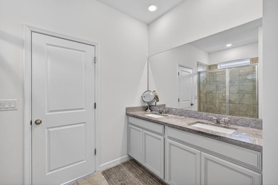 This beautifully maintained 3-bedroom, 2.5-bath home offers - photo 23
