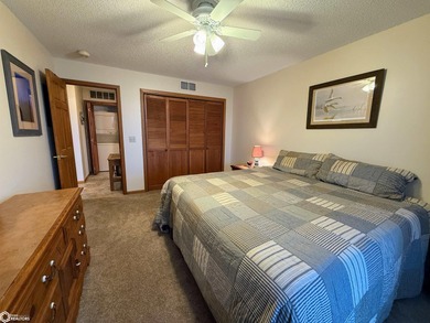 Lakeside comfort and updated style come together in this fully - photo 8