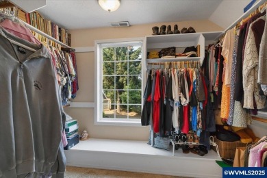 Welcome to Tanglewood Estates! From the impressive entry way to