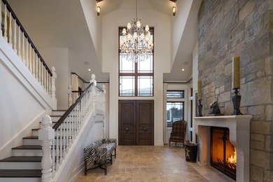 This one-of-a-kind 3.5-acre elevated estate offers 360-degree - photo 5