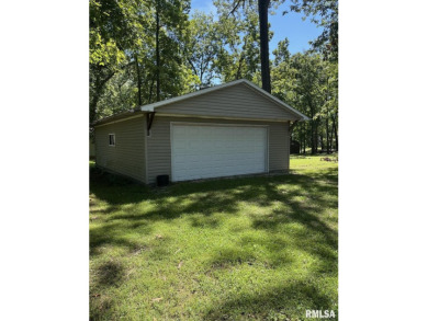 Lake Lot For Sale in Girard, Illinois