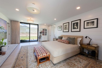 Experience one of the premier luxury horse properties in the - photo 5