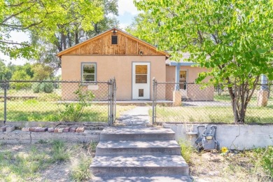 (private lake, pond, creek) Home For Sale in Pueblo Colorado