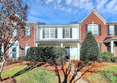 Lake Norman Townhome/Townhouse For Sale in Huntersville North Carolina