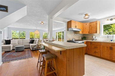 Welcome to 1670 West Shawnigan Lake Rd, Nestled on a lush - photo 11