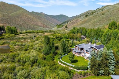 Commanding panoramic views of Bald Mountain define this - photo 2