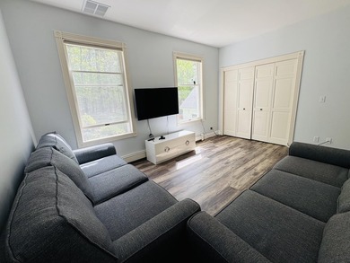 Set atop a private cul-de-sac in Windemere Estates community, 20 - photo 16