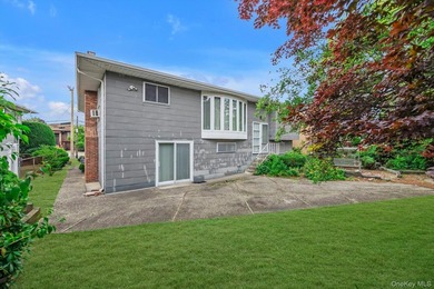 Great Opportunity to Own a Spacious 6 Bedroom, 3 Bath Hi Ranch - photo 17