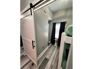 Welcome to Penthouse #2132 on the top floor of Laketown Wharf - photo 21