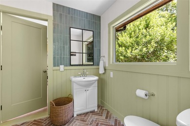 Welcome to 1670 West Shawnigan Lake Rd, Nestled on a lush - photo 21