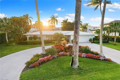 Framed by long, southwest-facing water views, this exceptional - photo 21